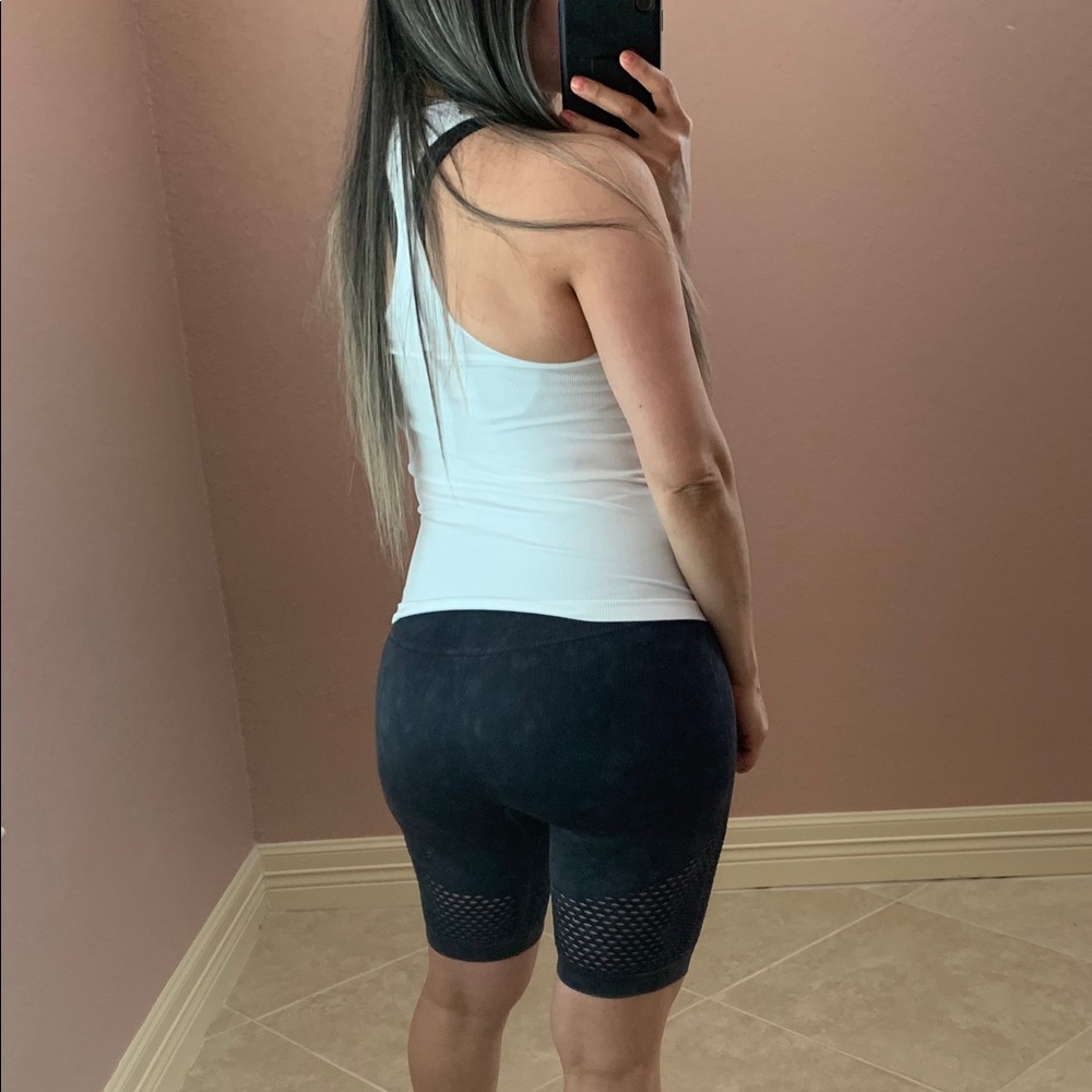 Last 3…LYDIA Tank Top - white - Picture 2 of 5